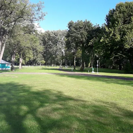 Les Berges Du Cele Kemp 2*