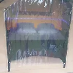 Les Berges Du Cele Parque de Campismo