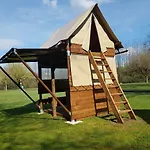 Les Berges Du Cele Campsite 2*