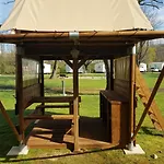 Les Berges Du Cele Campsite 2*